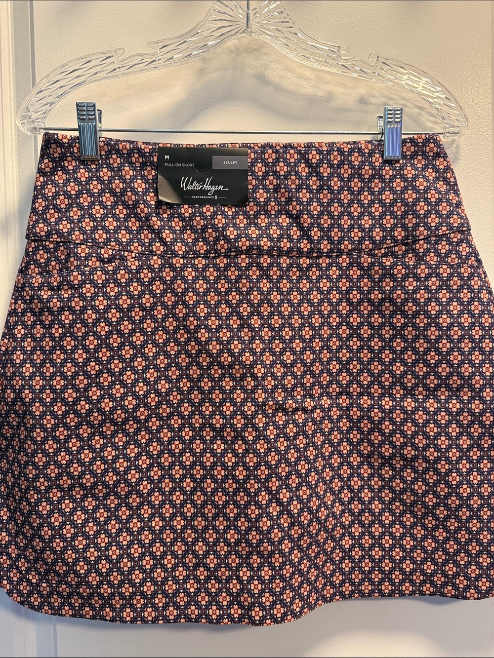 Walter Hagen Navy and Coral Micro-Print Pull-On Skort